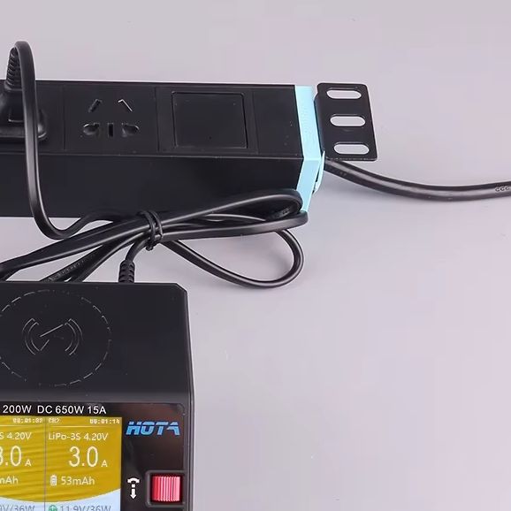 Chargeur Lipo double canal HOT - Hota D6 Pro Dual Lipo Charger avis et prix